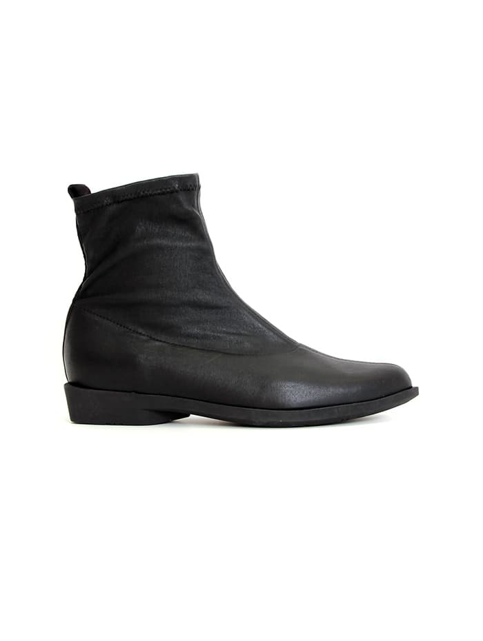 ARCHE boots