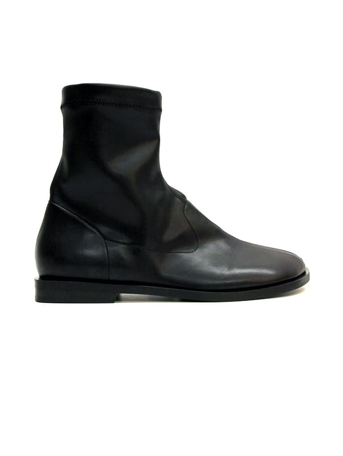 ELENA IACHI boots