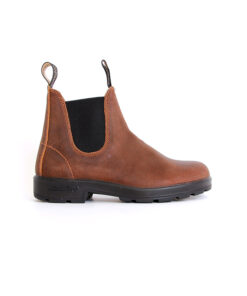 BLUNDSTONE boots